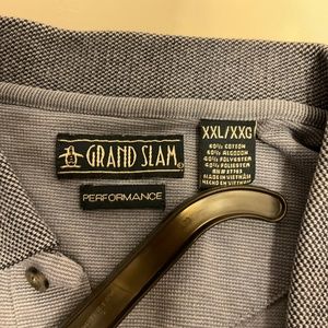 Polo shirt with chest pocket.